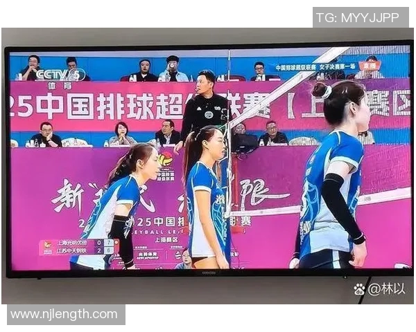 上海排球队荣登排球灵活性排行榜第一名展现卓越实力与团队配合