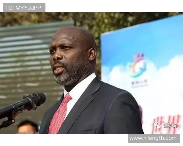 从贫民窟到绿茵场巴西少年如何逆袭成为足球明星的励志故事
